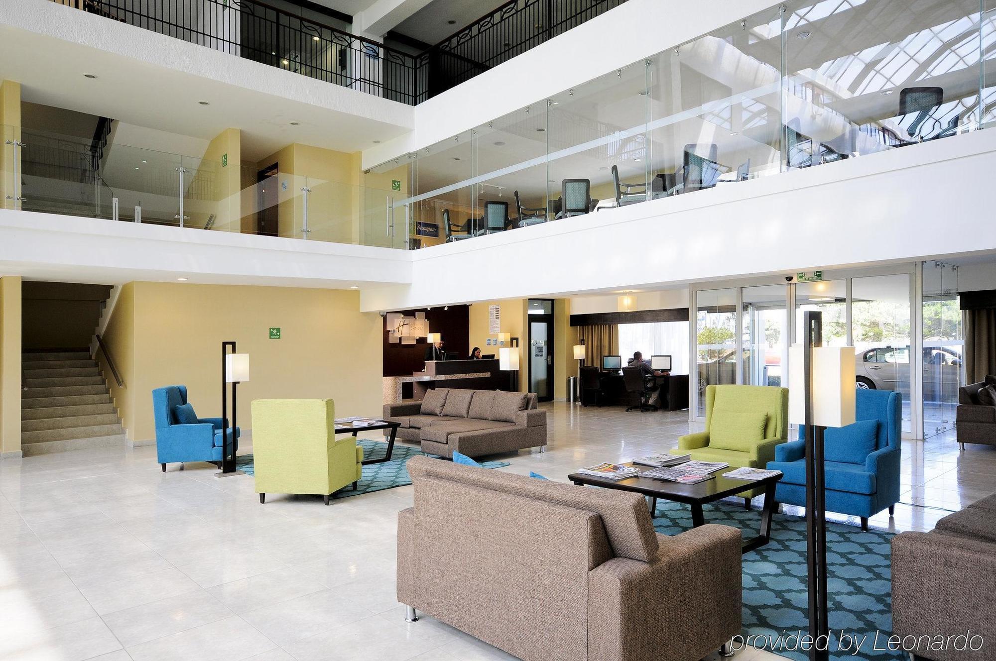 Holiday Inn Express Toluca By Ihg Exterior photo